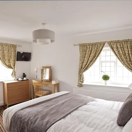 Burton Stone Bed & Breakfast 4*