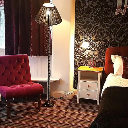 Bed & Breakfast Burton Stone 4*