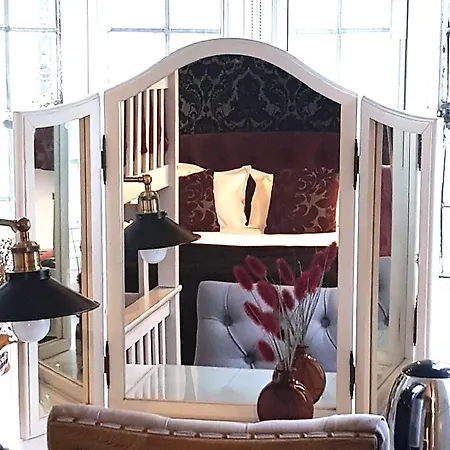 Burton Stone Bed & Breakfast York