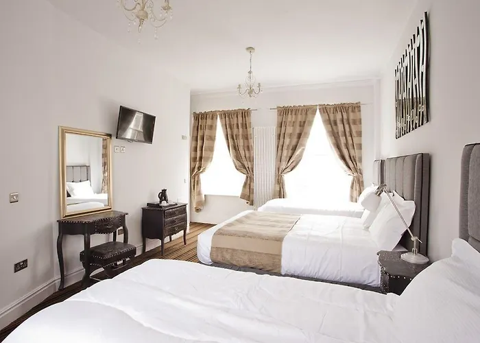 Burton Stone Bed & Breakfast 4*
