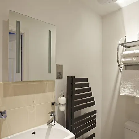 Burton Stone Inn Йорк